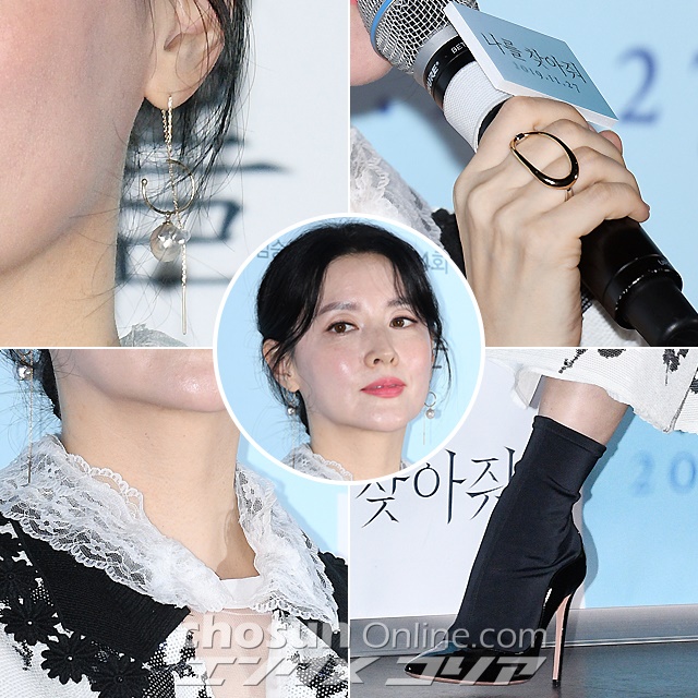 Actress Lee Young-ae Looks Youthful in Floral Dress