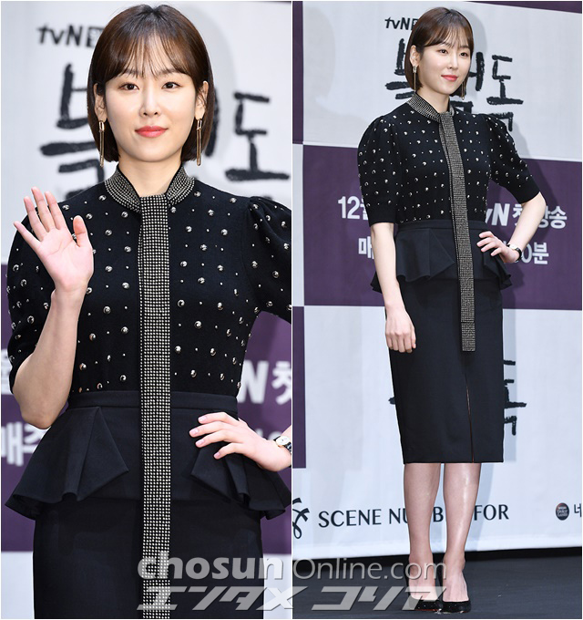 Actress Seo Hyun-jin Dons All-Black Garb