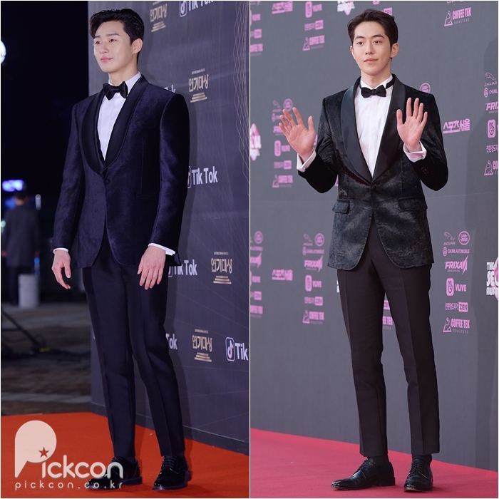 Two Heartthrobs Look Trendy But Classic in Suits