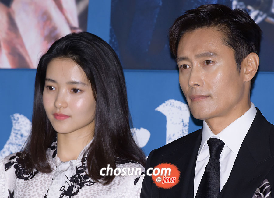 Kim Tae-ri Feels 'Blessed' to Work with Lee Byung-hun on New TV Series