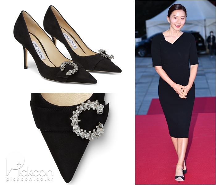 Actress Kim Hee-ae Opts for Elegance in Black
